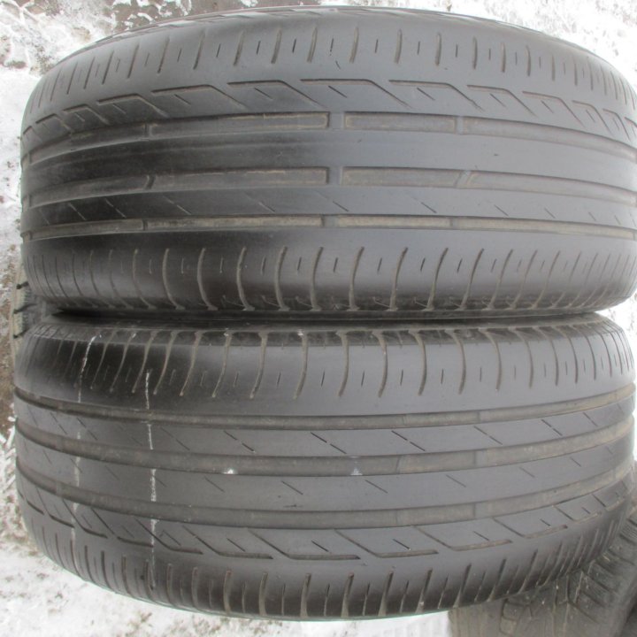 2шт. 215 \ 55 R17 Bridgestone Turanza T001