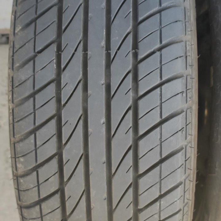 Продам летние шины 175/65R14.