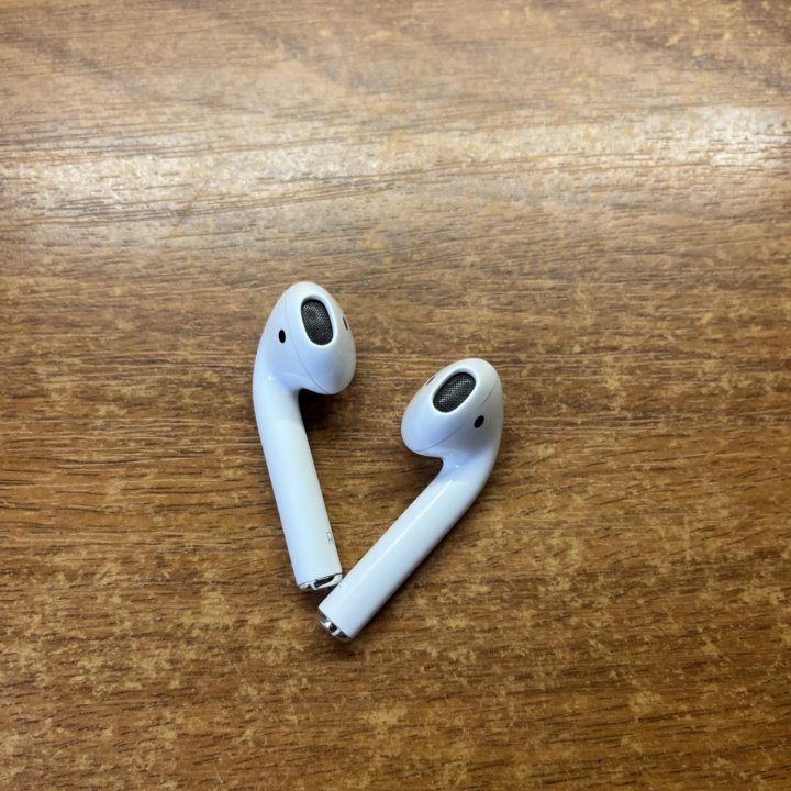 Наушники Apple AirPods