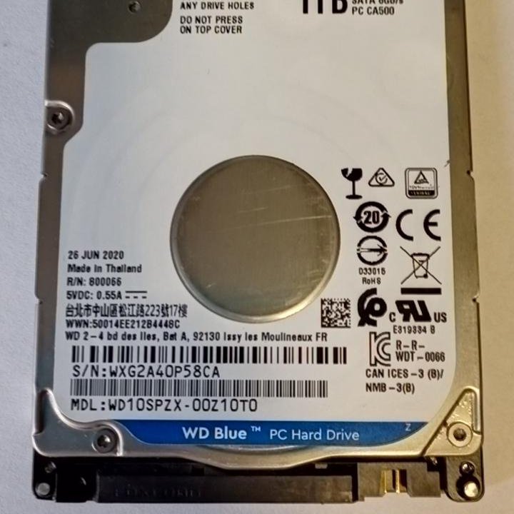 Жесткий диск 1 тб Seagate SkyHawk [ST1000VX005]