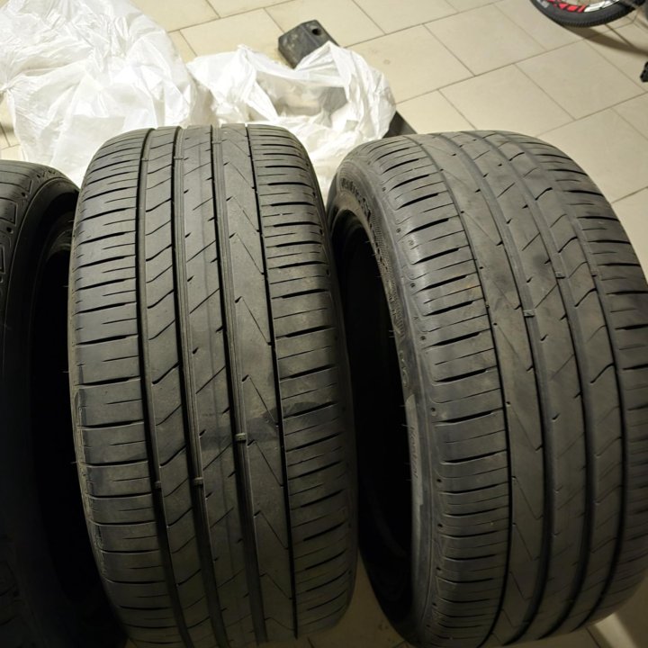 Hankook Ventus S1 Evo2 SUV 235/55 и 255/50 R19