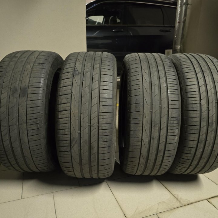 Hankook Ventus S1 Evo2 SUV 235/55 и 255/50 R19