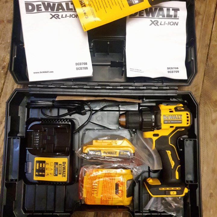 Шуруповерт DeWALT оригинал новый