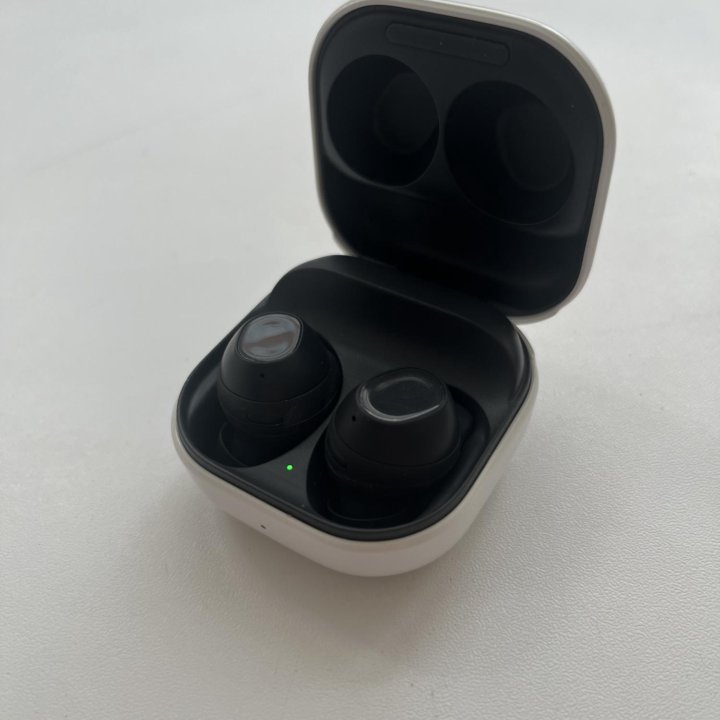 Наушники TWS Samsung Galaxy Buds FE