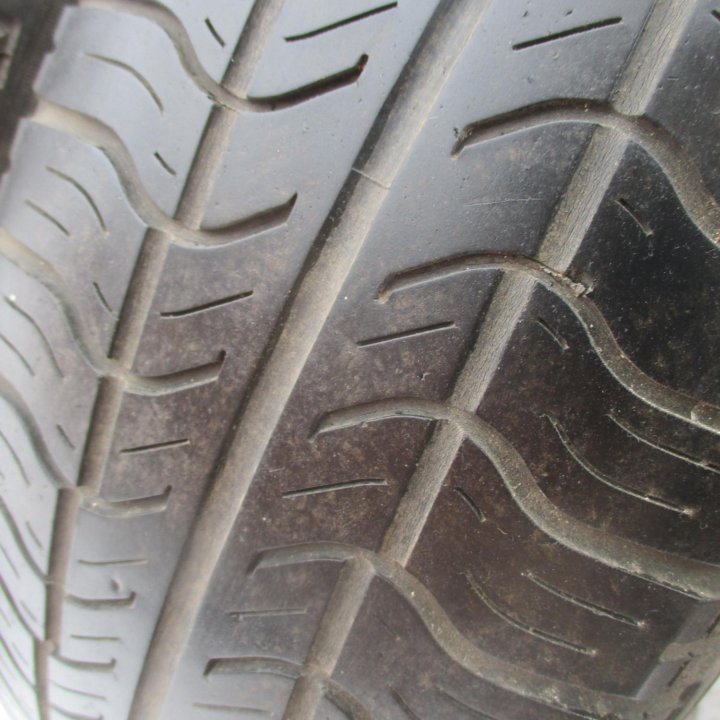 2шт. 185 \ 70 R14 Pirelli на дисках