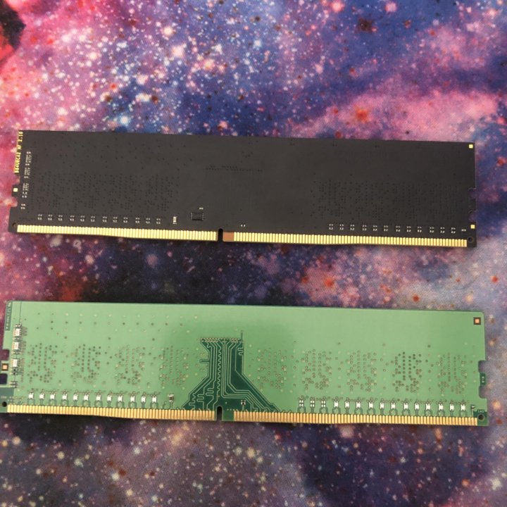 Оперативная память ddr4 2шт по 4 гб