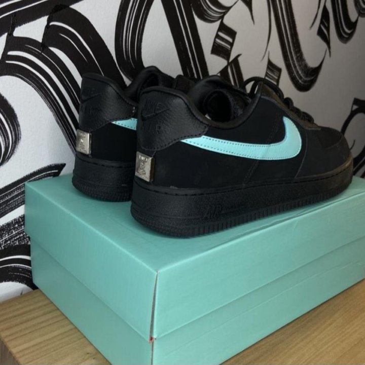 Кроссовки Nike Tiffany