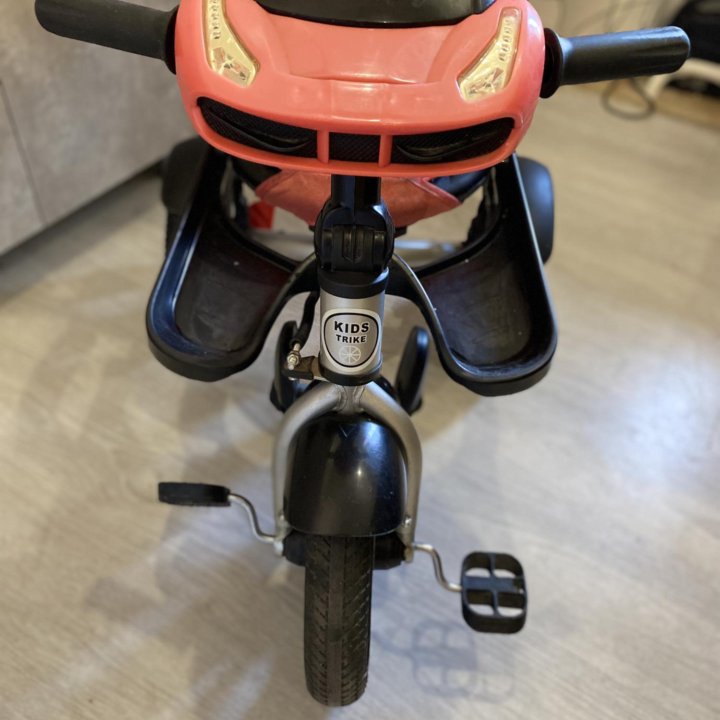 Детский трехколсеный велосипед kids trike