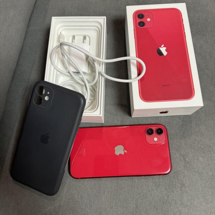 Продам iPhone 11 64Gb Red РСТ