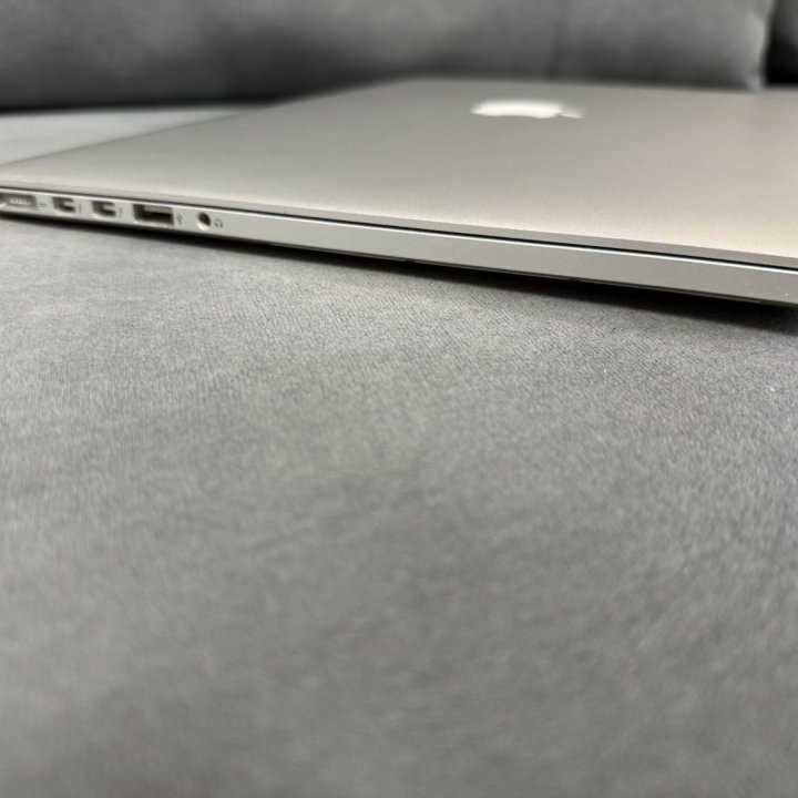 Продам MacBook Pro Retina 2012 i7/8Gb/256/GT650M