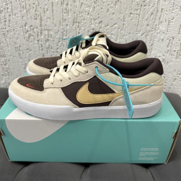 Nike SB Force 58