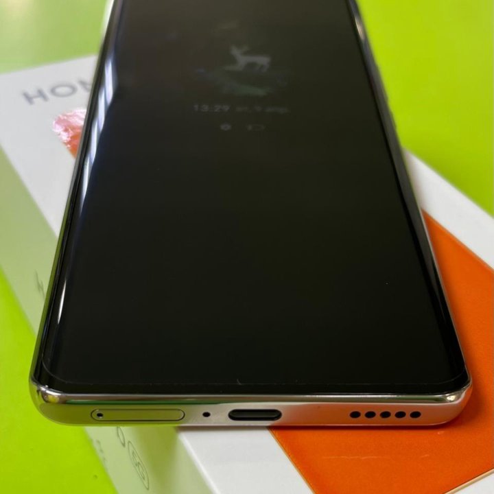 Honor X9b 5G - 8/256Gb 5800mAh 6.78