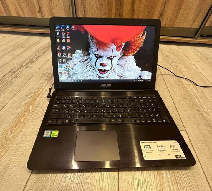 НОУТБУК ASUS X556UQ