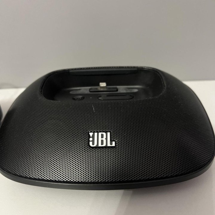 JBL OnBeat Micro Speaker Dock for IPhone/ipod