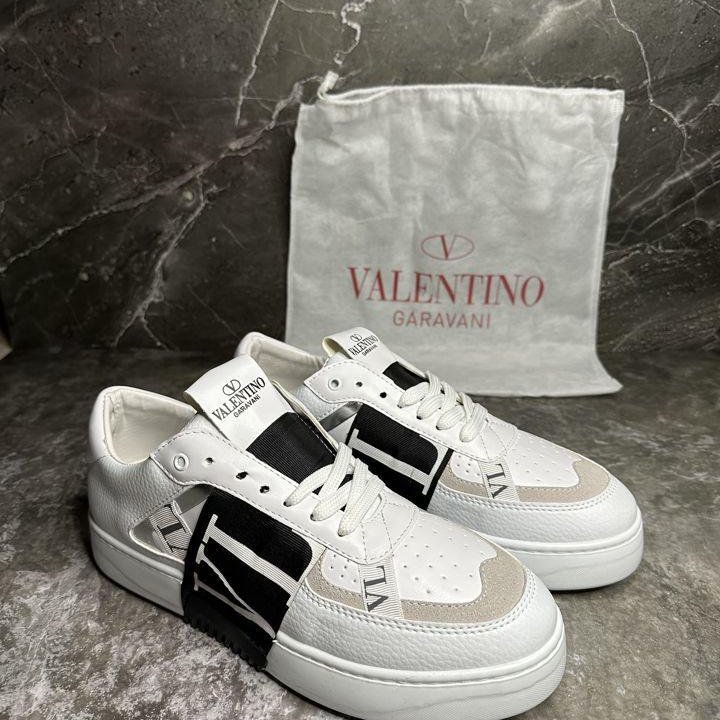 Кроссовки Valentino Garavani новые