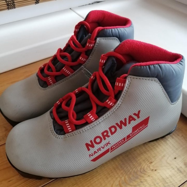 Лыжные ботинки nordway