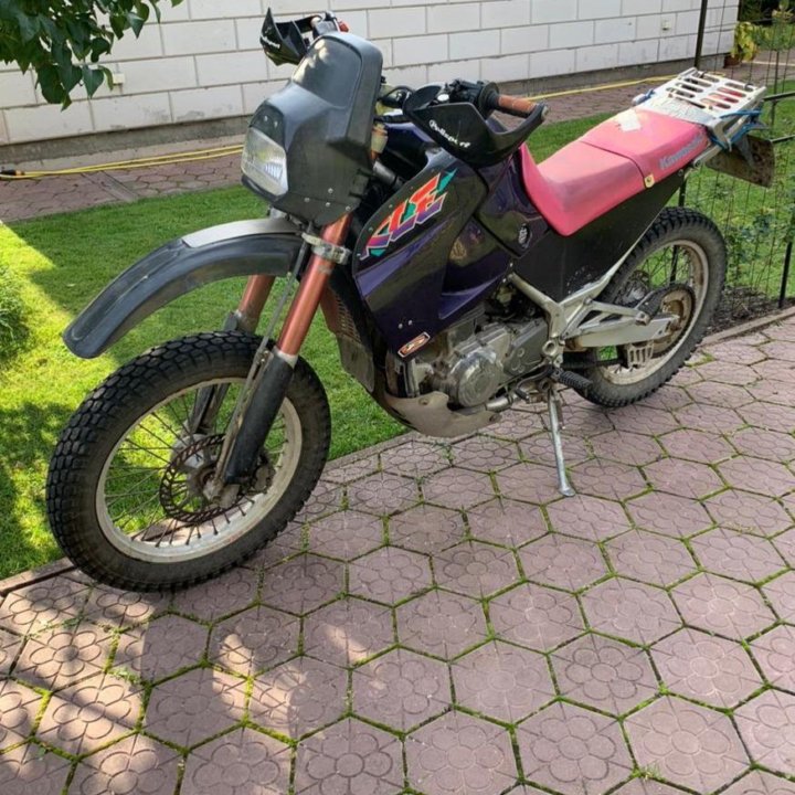 Kawasaki kle 400