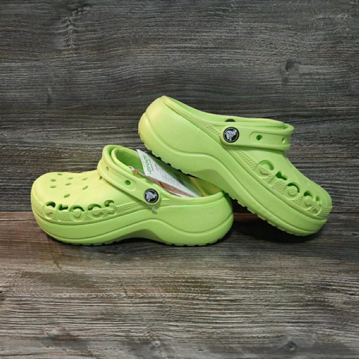 Crocs женские сабо платформа артикул 208392 салат