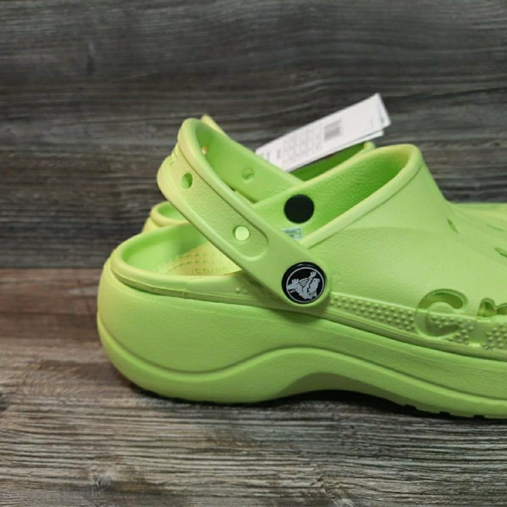 Crocs женские сабо платформа артикул 208392 салат