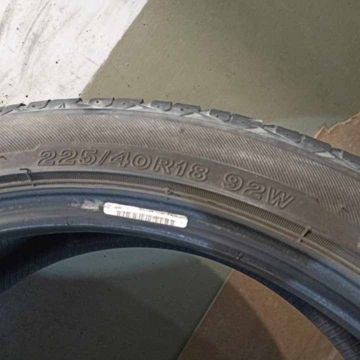 Seiberling SL201 225/40 R18