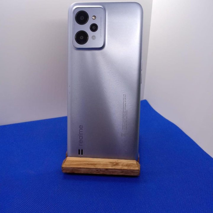 Телефон Realme C31