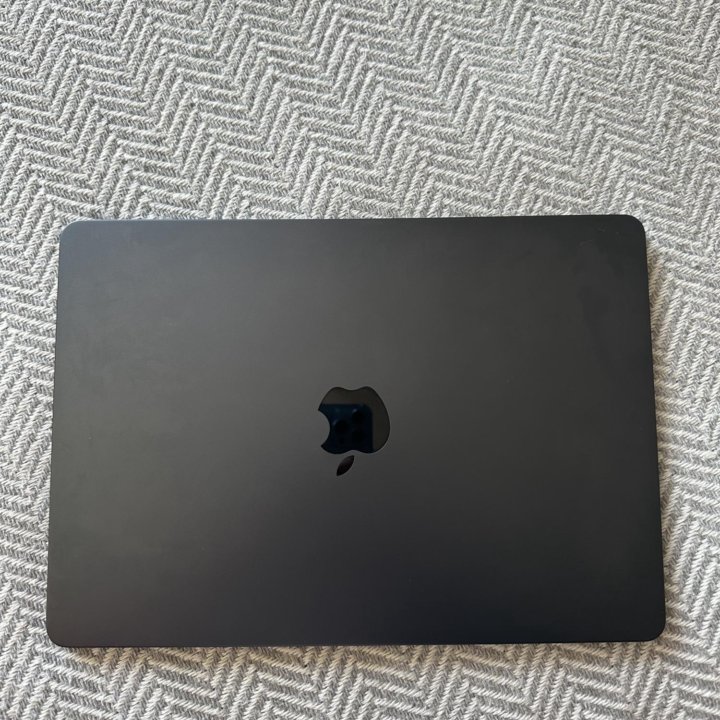 Apple macbook air 13 2022 m2 16/256