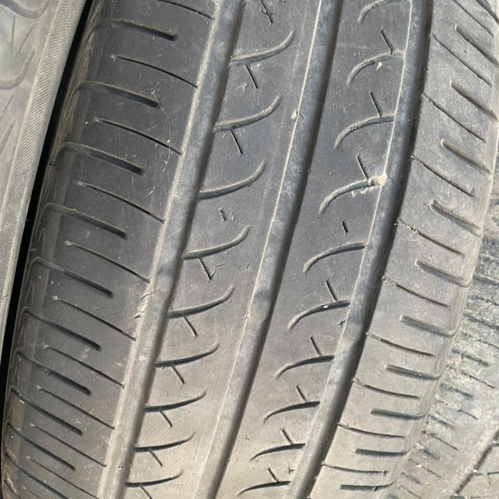 Yokohama BluEarth AE-01, 205/55 R16