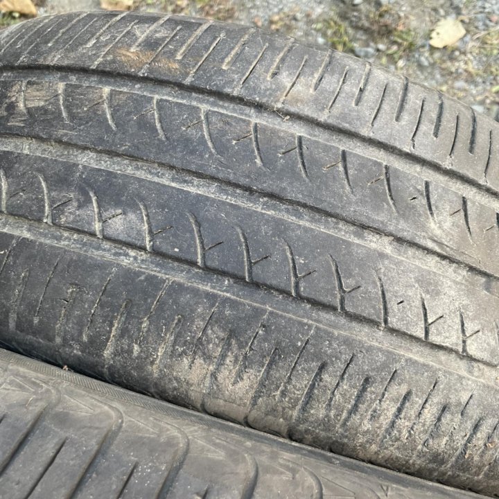 Yokohama BluEarth AE-01, 205/55 R16