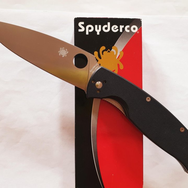 Нож Spyderco Resilience G10