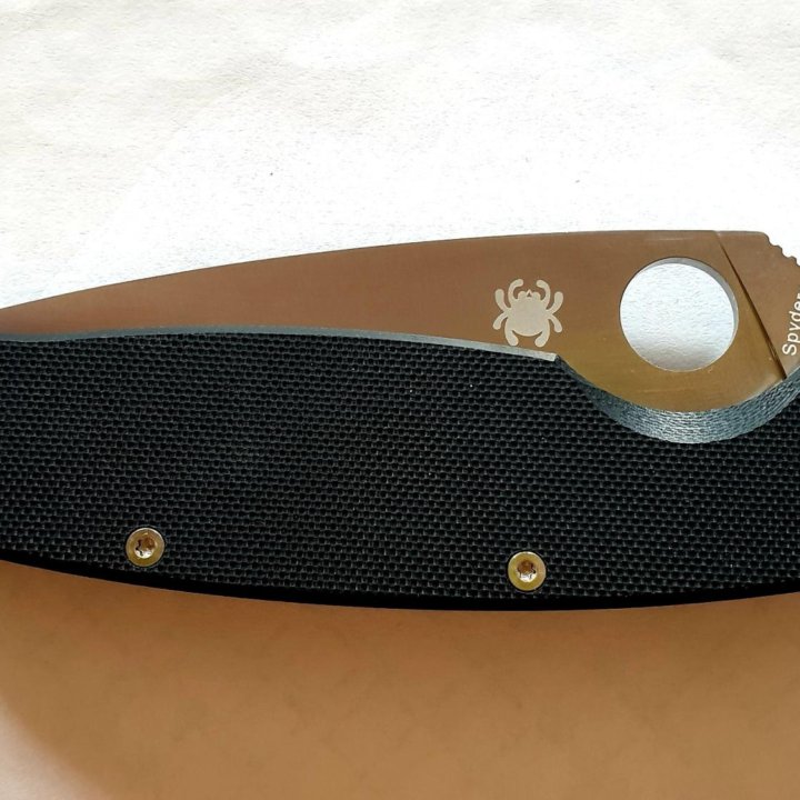 Нож Spyderco Resilience G10