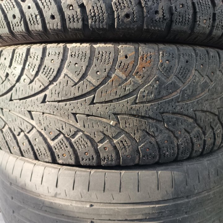 Hankook Winter i*Pike W409, 215/60/17