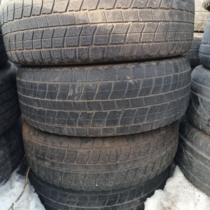 Bridgestone Blizzak MZ-03, 215/60/16