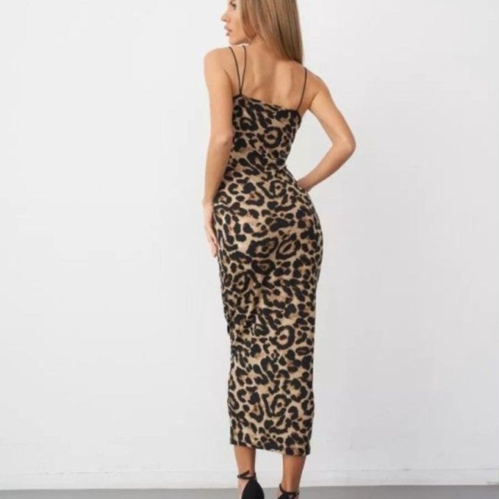 Эффектное платье