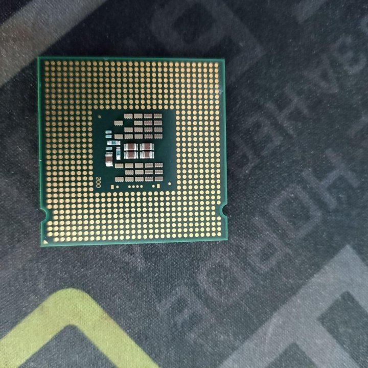 Процессор Intel Core 2 Quad Q9300