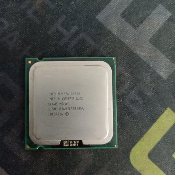 Процессор Intel Core 2 Quad Q9300