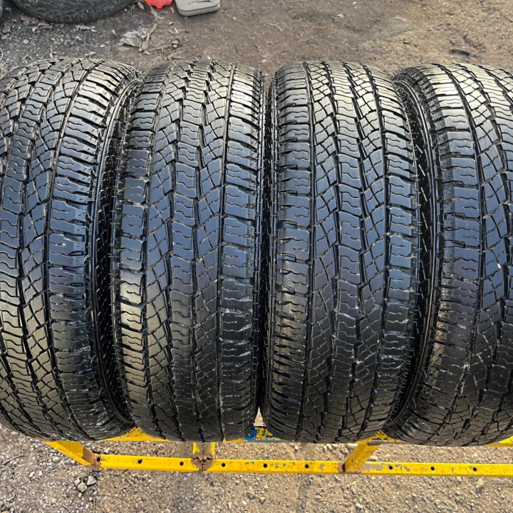 Лето Roadstone Roadian AT 4X4 RA7 205/70 R15 96T