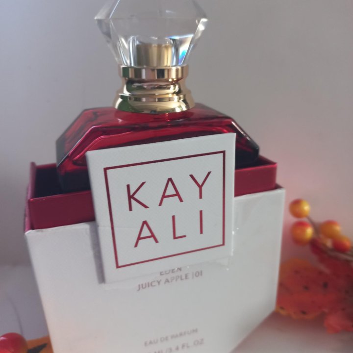 Kayali Eden Juicy Apple 01