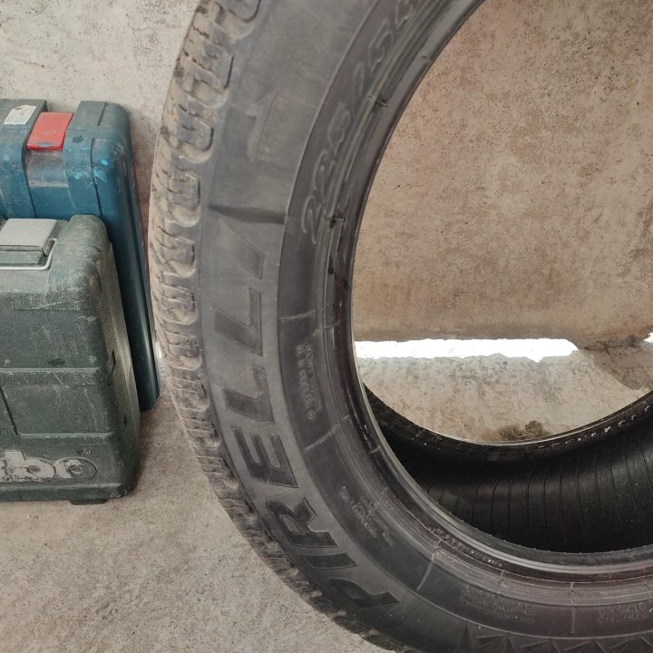 Колесо Pirelli 225/55/18