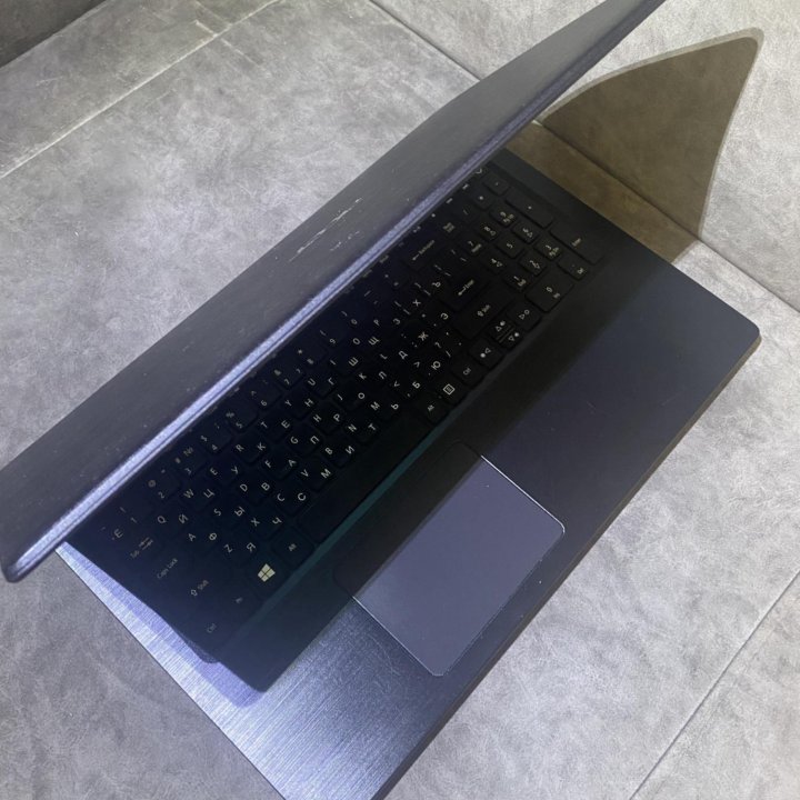 Ноутбук для работы на i3-7 поколения