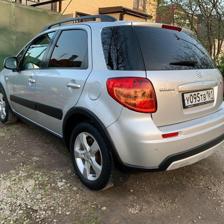 Suzuki SX4, 2013