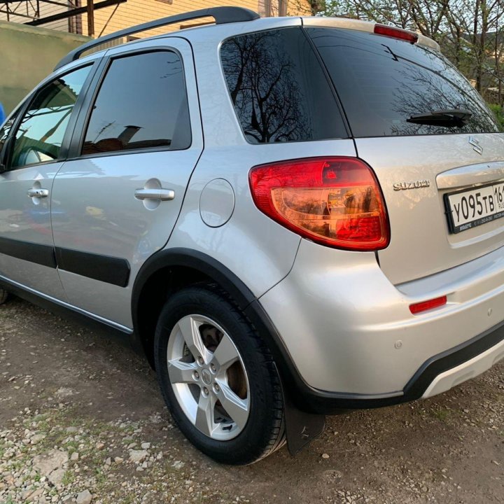 Suzuki SX4, 2013