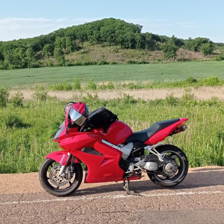 Honda vfr800