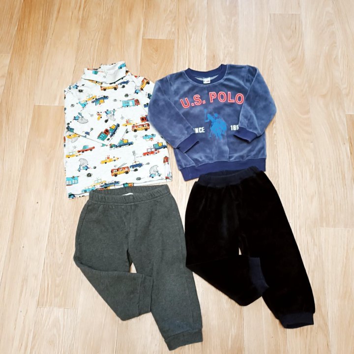 Костюмы со штанами 80-86 р на мальчика