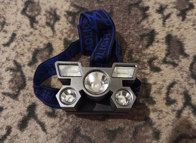 Фонарь налобный