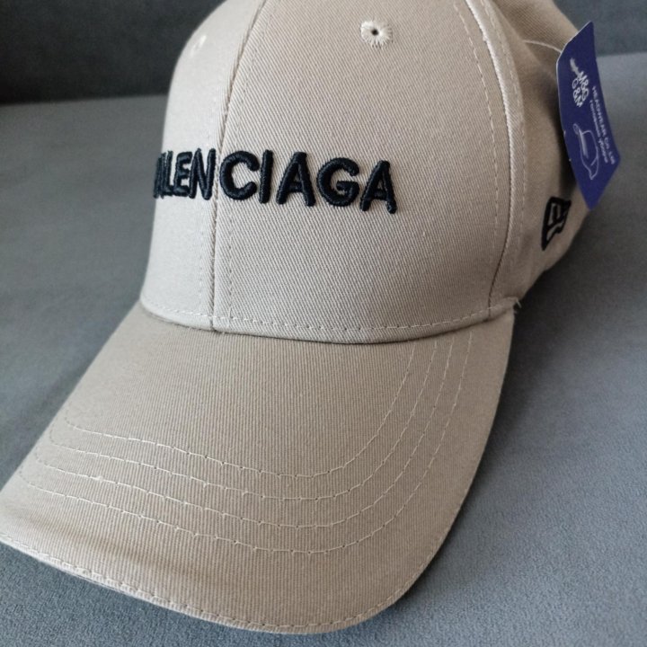 Кепка Balenciaga