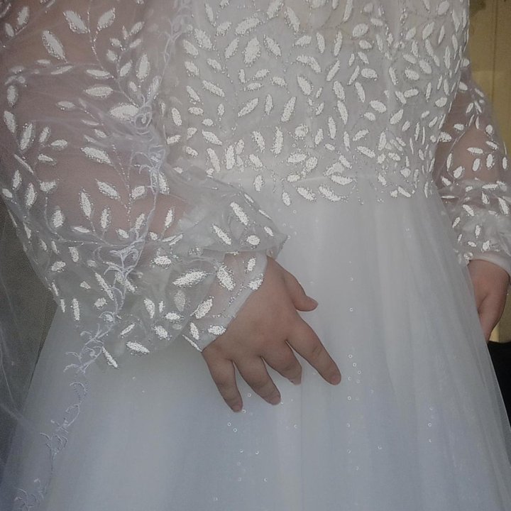 Платье свадебное