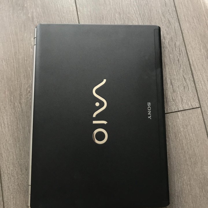 Ноутбук Sony VGN-SR590GXB