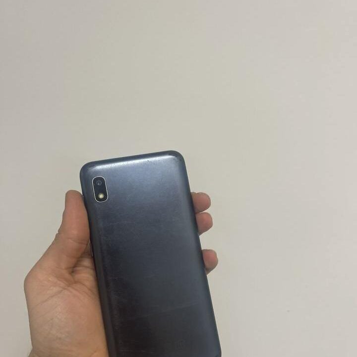 Samsung Galaxy A10, 4/32 ГБ