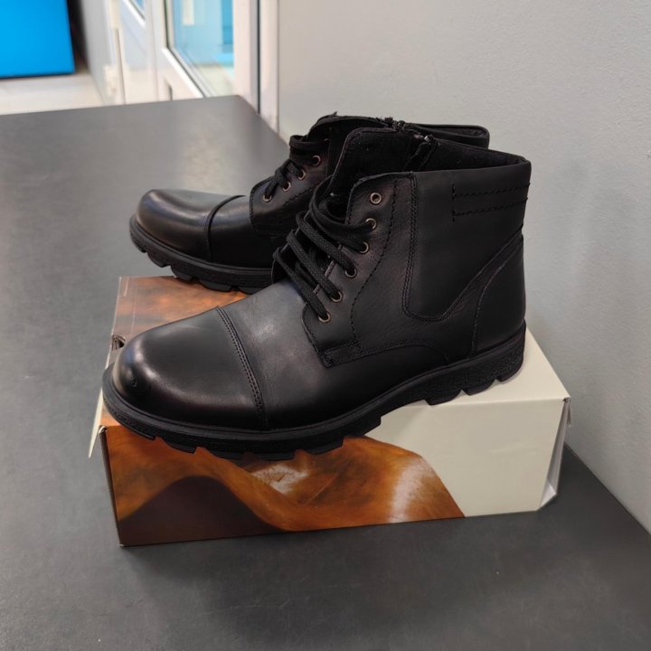 Мужские ботинки чёрные кожаные