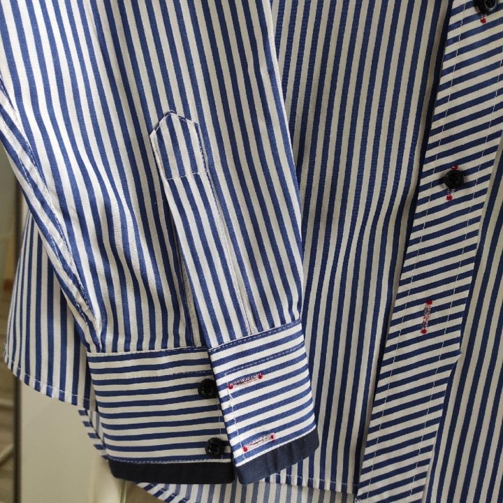 Рубашка мужская slim в сине-белую полоску